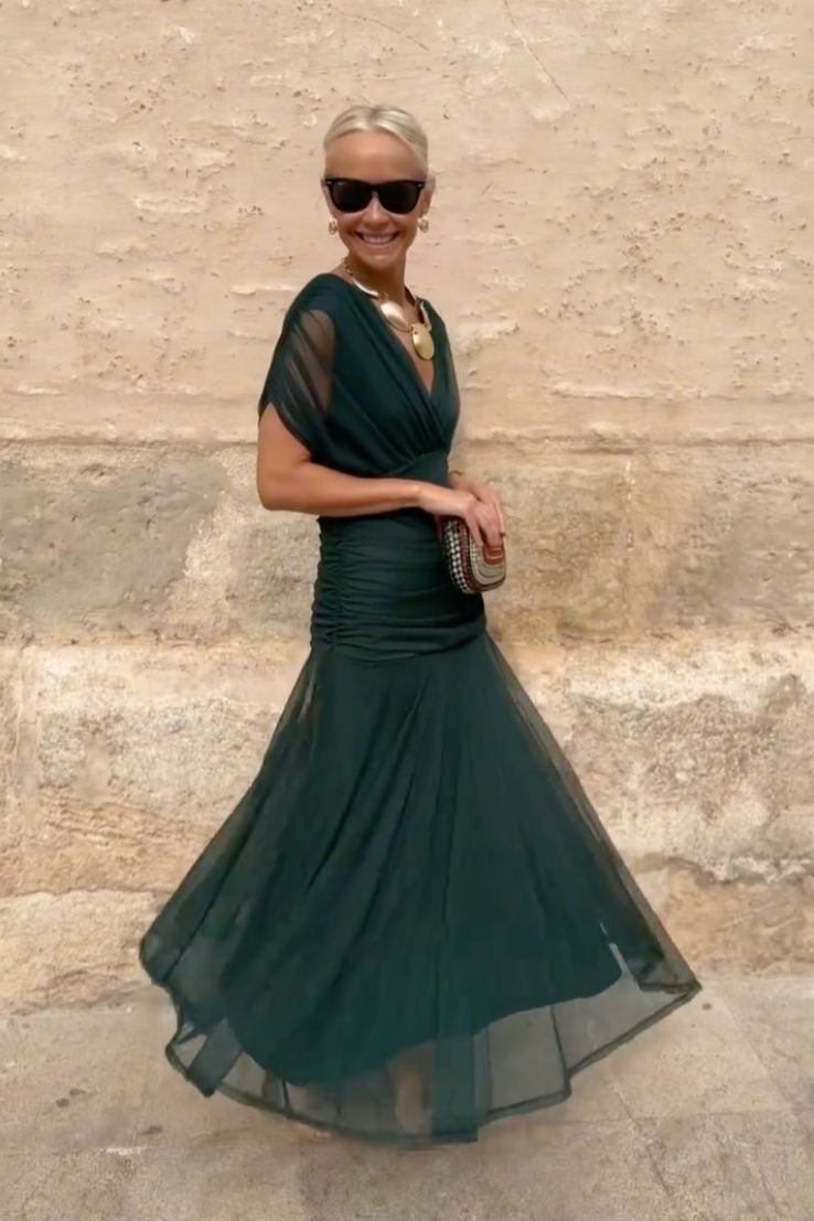Louisa | Robe Maxi de Fête Élégante à Col V
