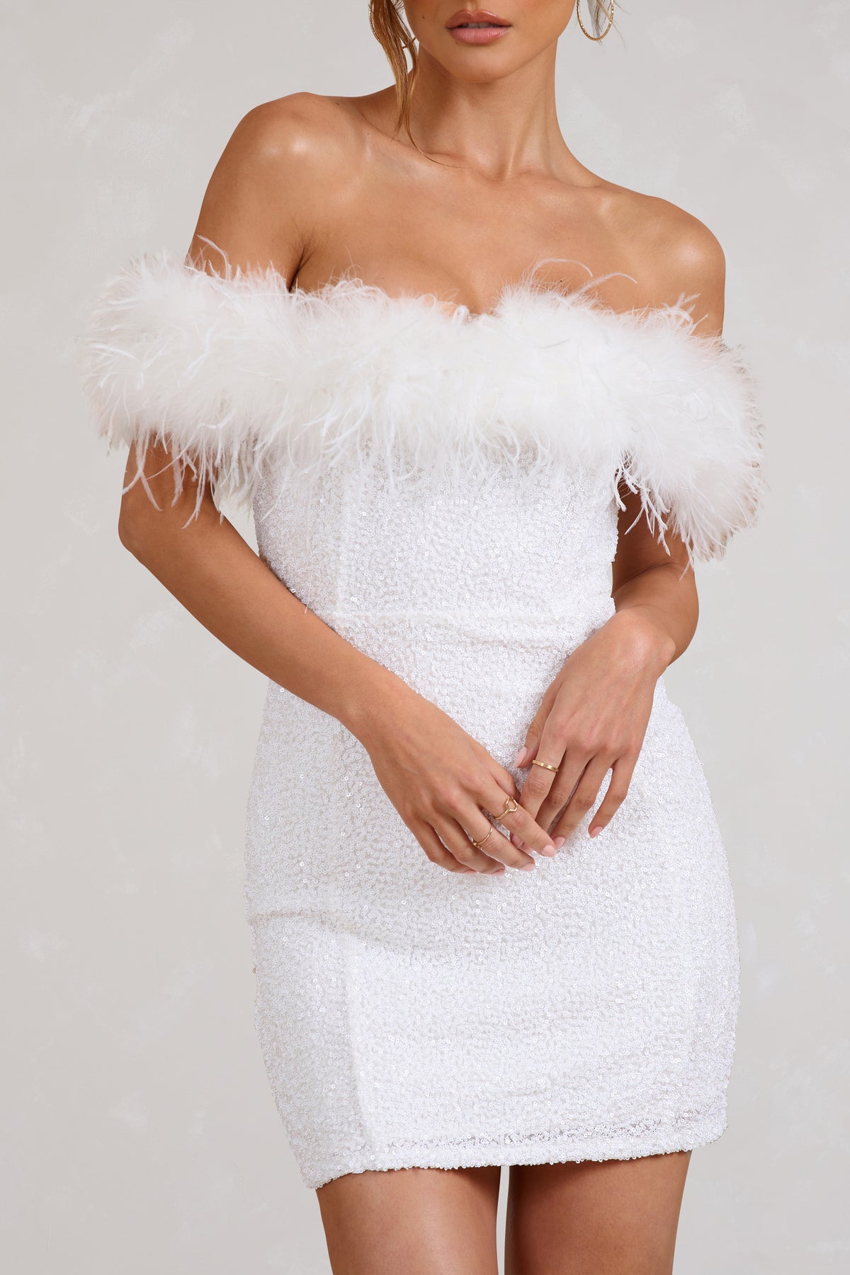 Varel | Abito con paillettes e piume